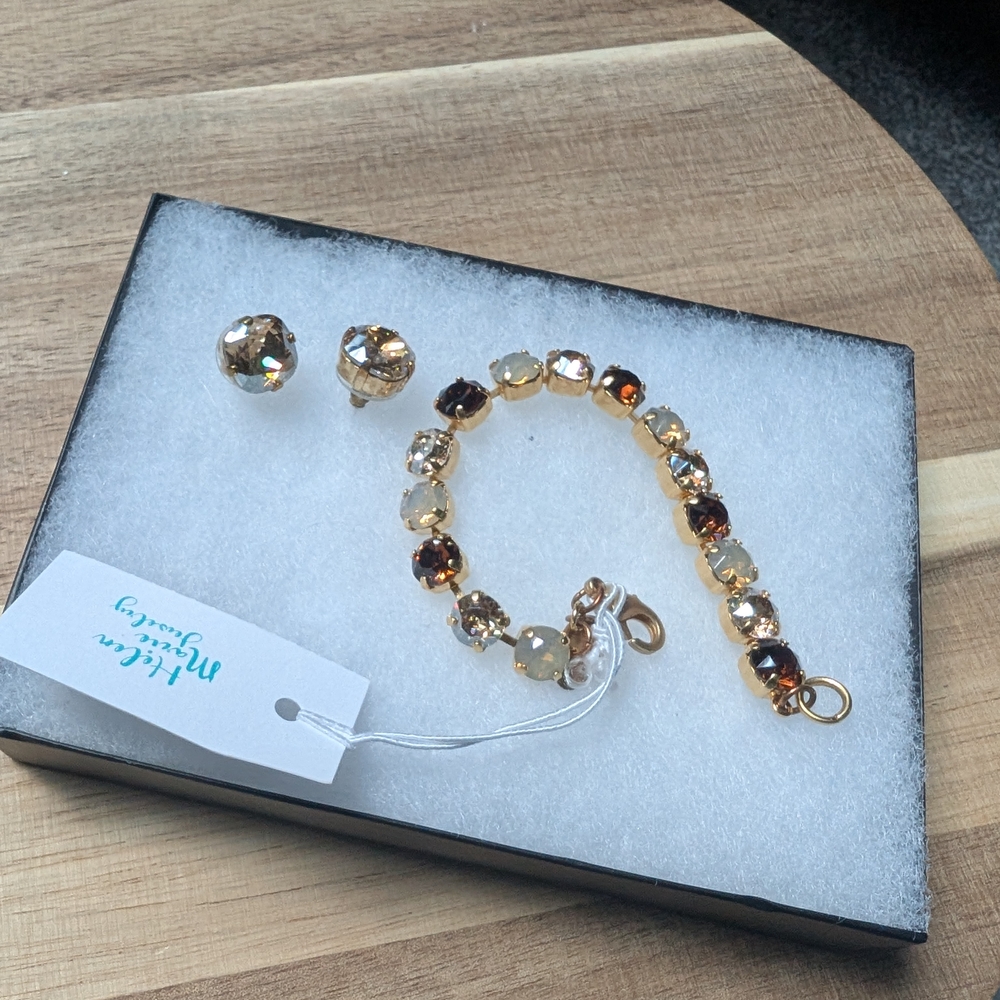 New! Elegant Gold and Brown Bracelet and Earring Set